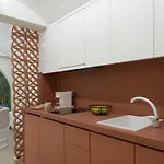 Grinn-in The Heart Of Rhodes,new&stylish! עיר רודוס