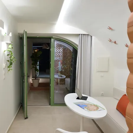 Apartment Grinn-in The Heart Of Rhodes,new&stylish! *